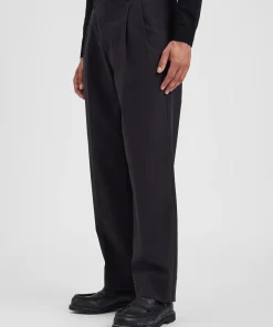 TROUSERS^Norse Projects Benn Relaxed Pleated Trouser Dark Navy