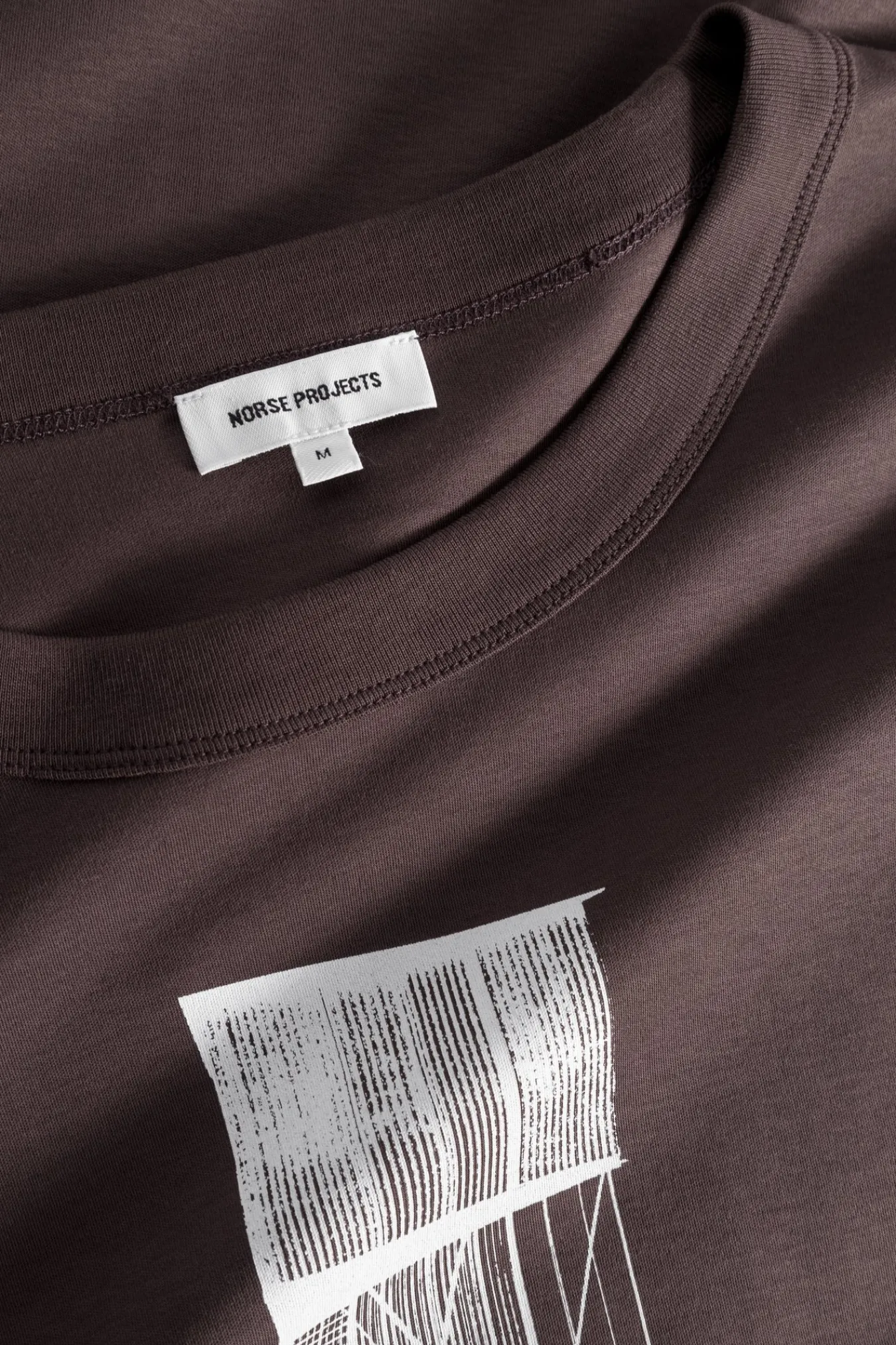 T-SHIRTS^Norse Projects Holger Organic Interlock Tower Print T-Shirt Wine Red