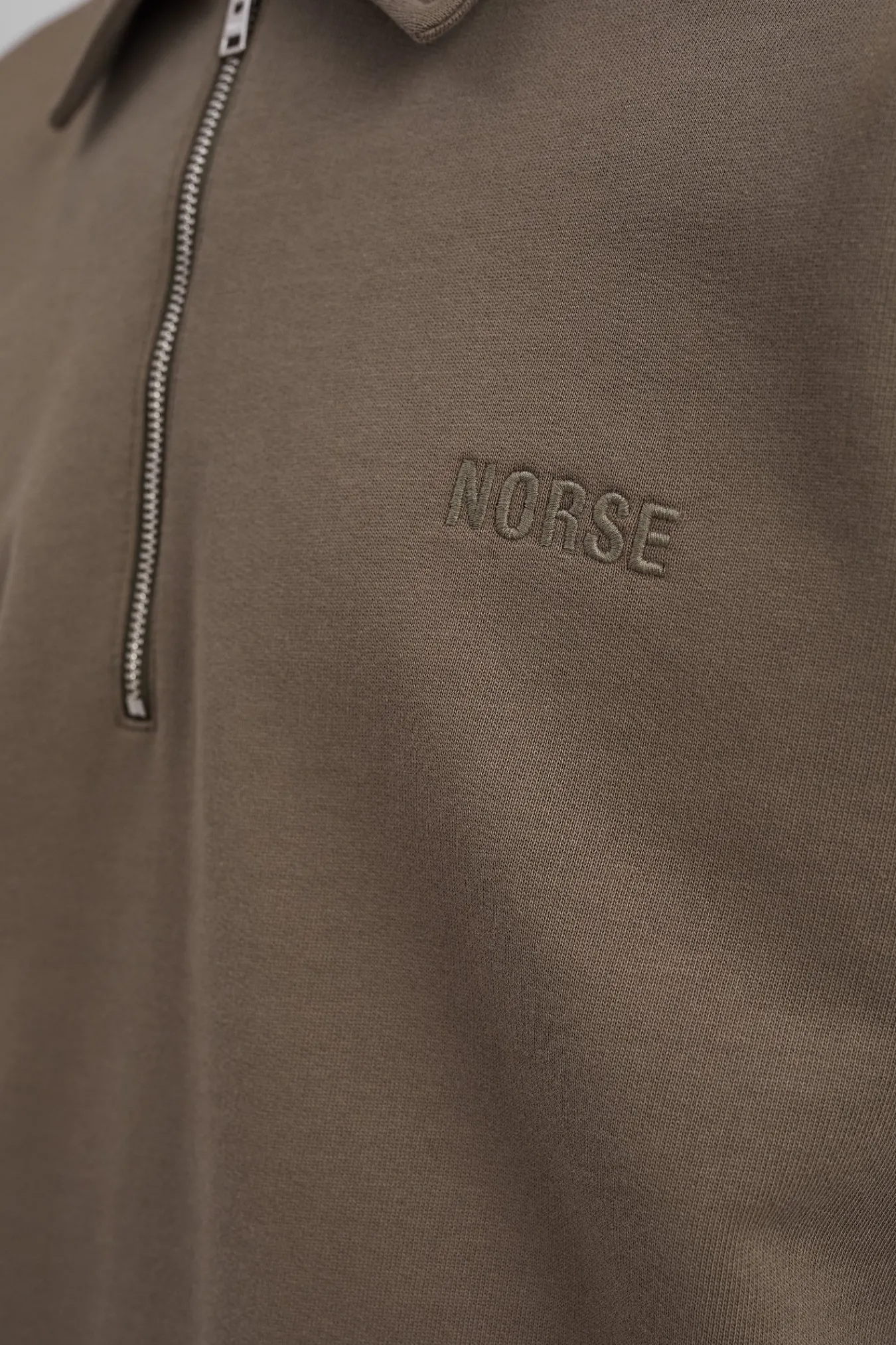 SWEATSHIRTS^Norse Projects Ketel Relaxed Organic NORSE Logo Half Zip Sediment Green