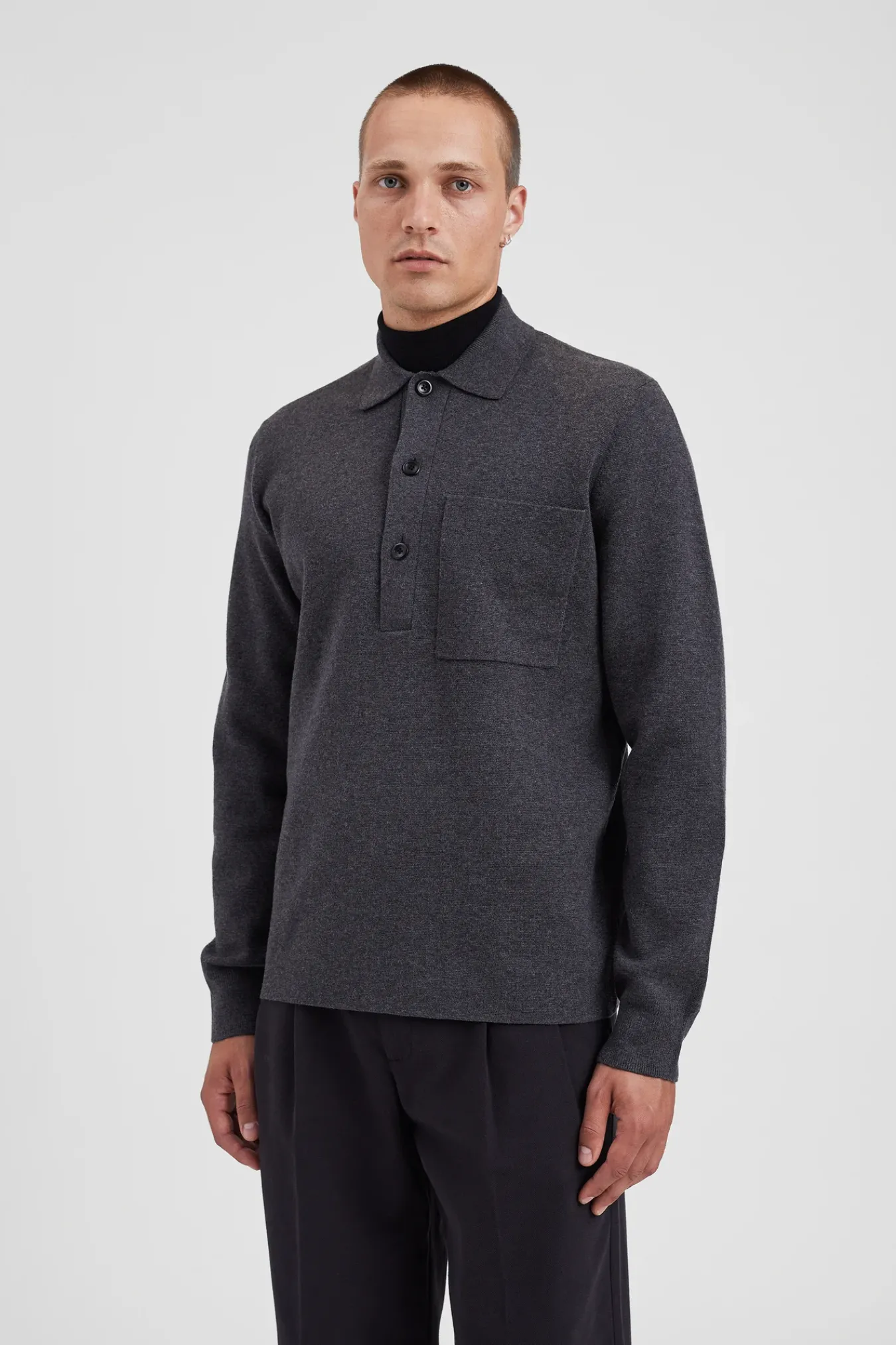 KNITWEAR^Norse Projects Kian Merino Cotton Milano Polo Dark Grey Melange