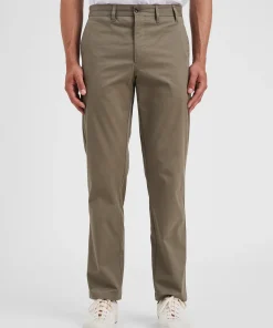 TROUSERS^Norse Projects Norse Standard Chino Sediment Green