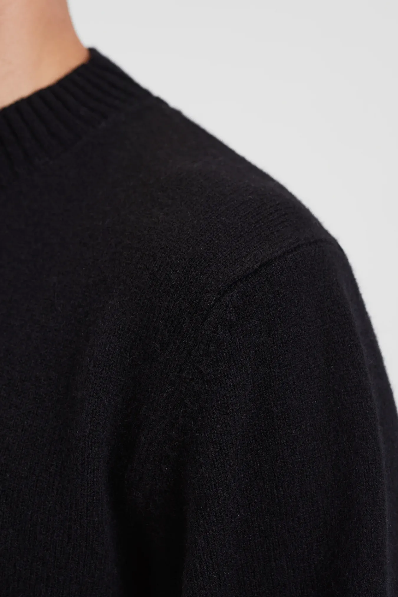 KNITWEAR^Norse Projects Norse Standard Merino Lambswool Sweater Black