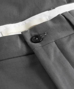TROUSERS^Norse Projects Norse Standard Slim Chino Magnet Grey
