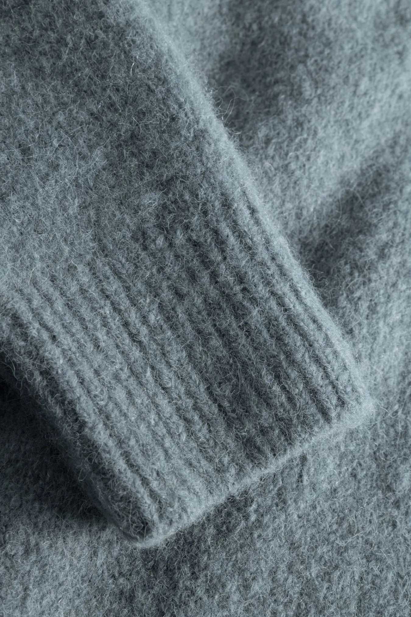KNITWEAR^Norse Projects Rasmus Relaxed Brushed V-Neck Sweater Mouse Grey