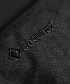 OUTERWEAR^Norse Projects Rokkvi 7.0 Gore-Tex Black