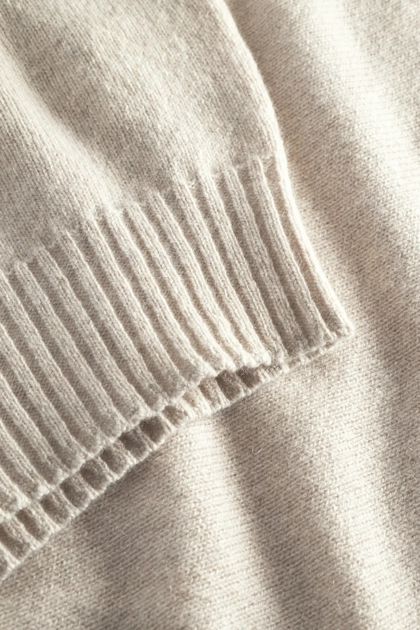 KNITWEAR^Norse Projects Sigfred Cashmere Sweater Ecru