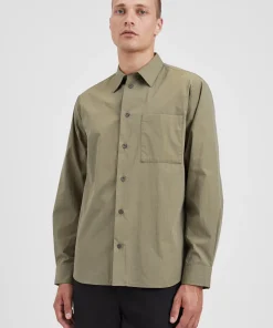 SHIRTING^Norse Projects Silas Tech Poplin Shirt Sediment Green