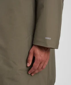 OUTERWEAR^Norse Projects Vargo Gore-Tex Windstopper Raglan Mac Sediment Green