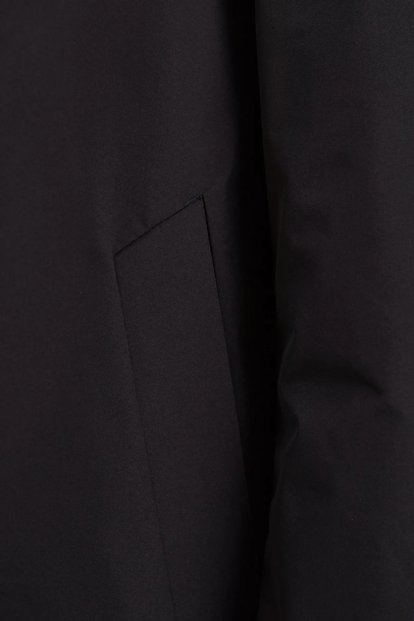 OUTERWEAR^Norse Projects Vargo Gore-Tex Windstopper Raglan Mac Black